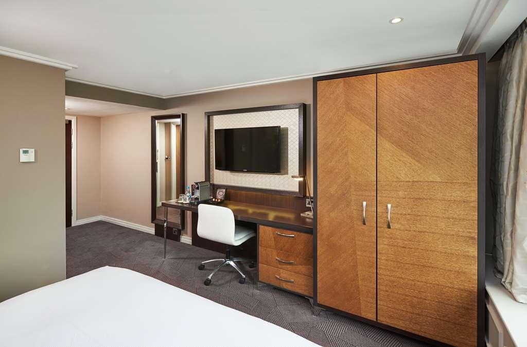 Doubletree By Hilton London - Hyde Park Hotel Exterior photo